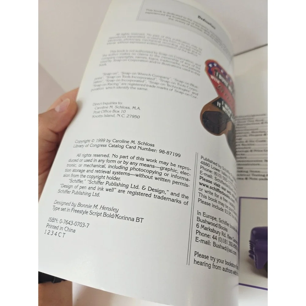 N/A snap book